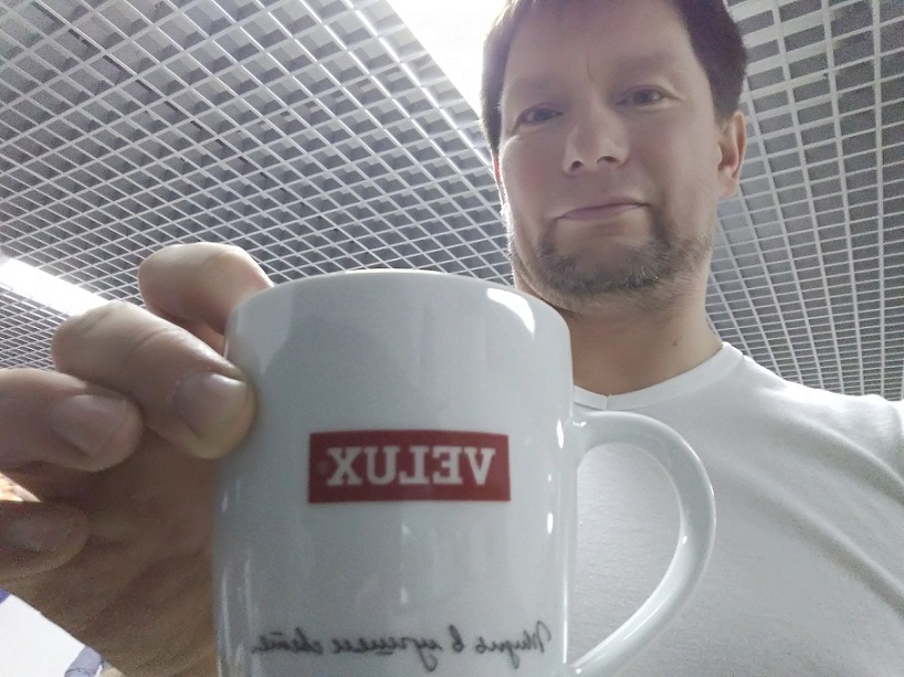 установка монтаж мансардных окон velux