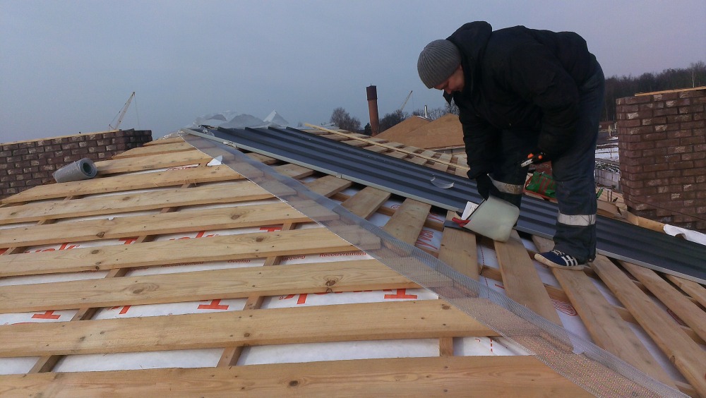 фальцевая крыша, жестянщик кровельщик